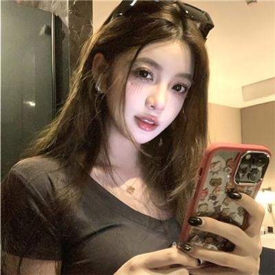 龙纹身的女鬼入镜
